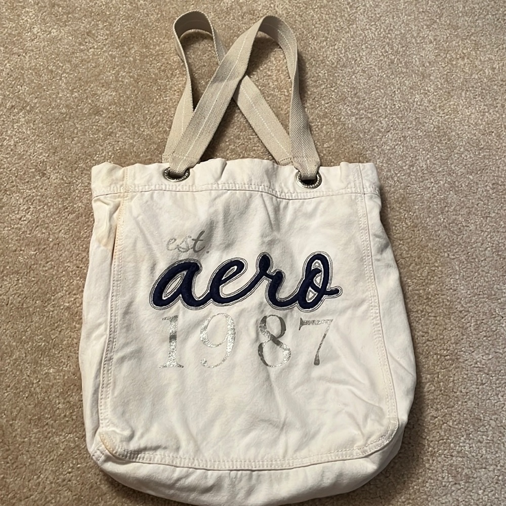 Aeropostale tote bag